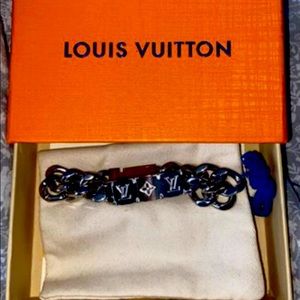 Lv bracelet male/female
